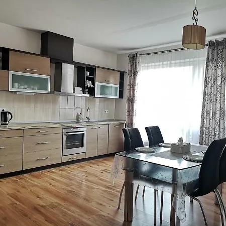 Апартаменты Near The Forest *